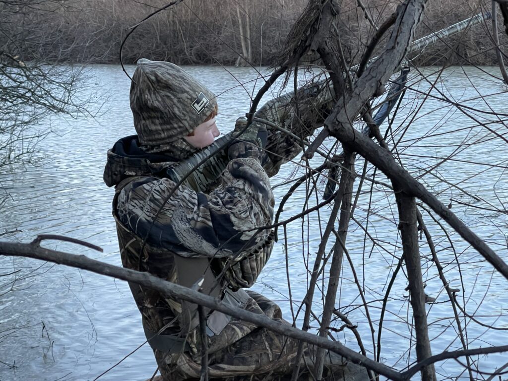 Youth hunt with Cannon